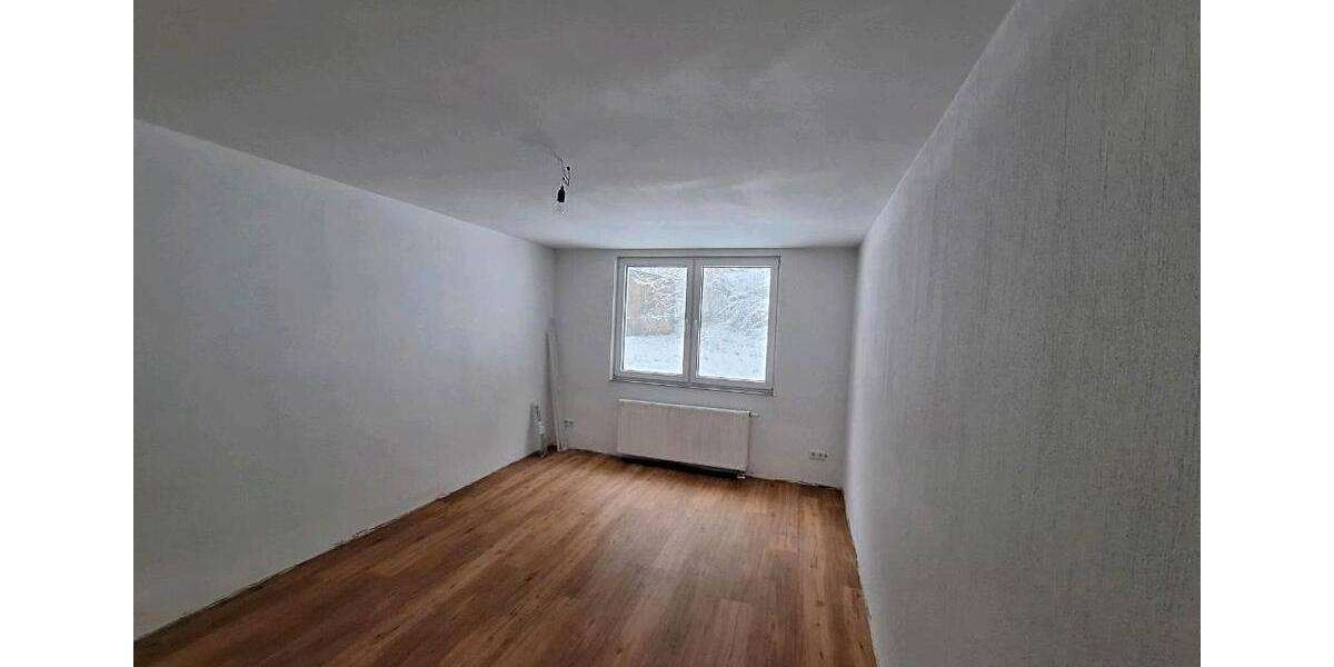 Etagenwohnung Bad Liebenstein - 3 Zimmer, 88 m&sup2;, 748&euro; | Angebot:26656086