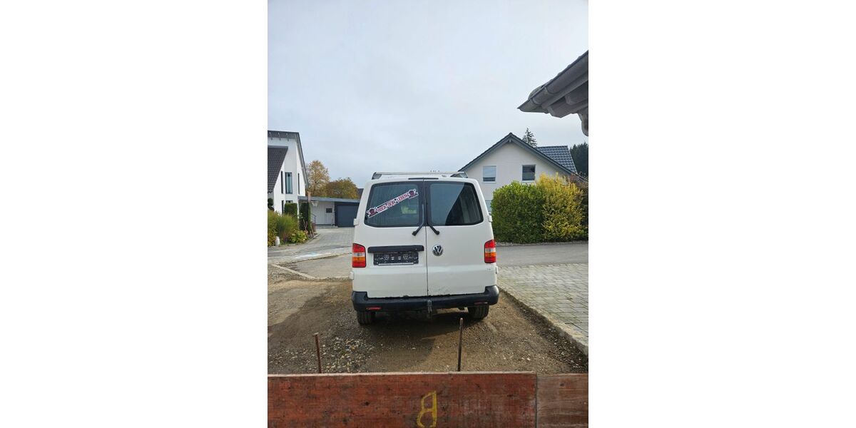 VW T5 Transporter 256.910 km 6.500 &euro; Oberstadion 89613
