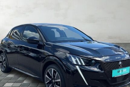 Peugeot 208 32.900 km 18.990 &euro; Nürnberg OT Schweinau 90439
