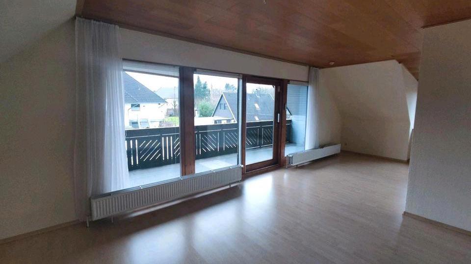 Dachgeschoßwohnung Flensburg Altstadt - 2 Zimmer, 84 m&sup2;, 950&euro; | Angebot:26316148
