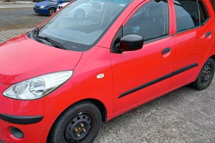 Hyundai i10 147.000 km 1.499 &euro; Jena 07747