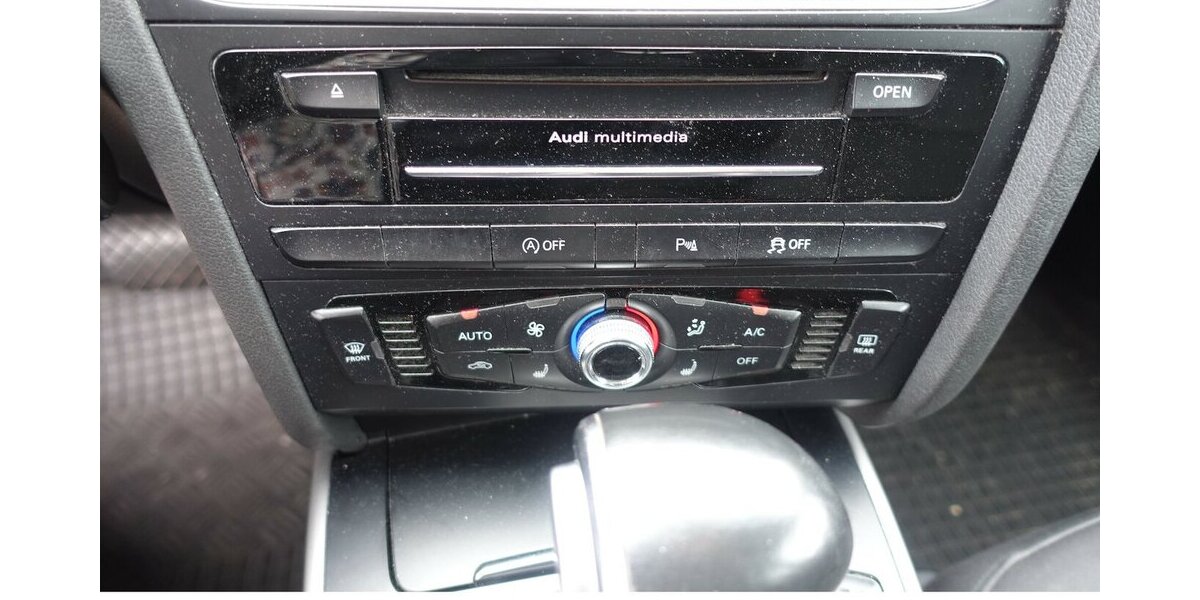 Audi A4 Attraction Autom. Navi PDC Bi-Xenon Sitzheizung 211.800 km 8.950 &euro; Neumarkt/OPf 92318