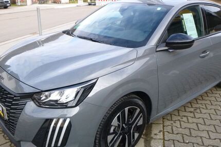 Peugeot 208 19.300 km 16.990 &euro; Idar-Oberstein 55743