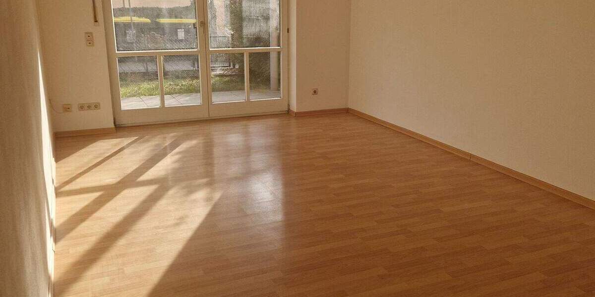 Terrassenwohnung Kissing - 2 Zimmer, 63 m&sup2;, 660&euro; | Angebot:25457893