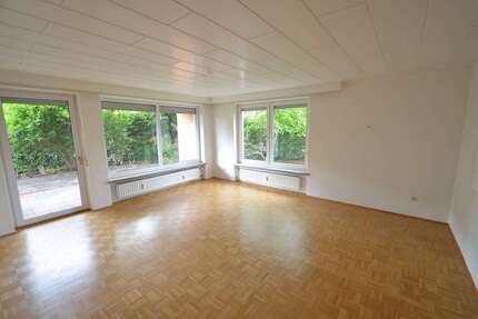 Haus Lappersdorf - 11 Zimmer, 311 m&sup2;, 1.049.000&euro; | Angebot:26379813