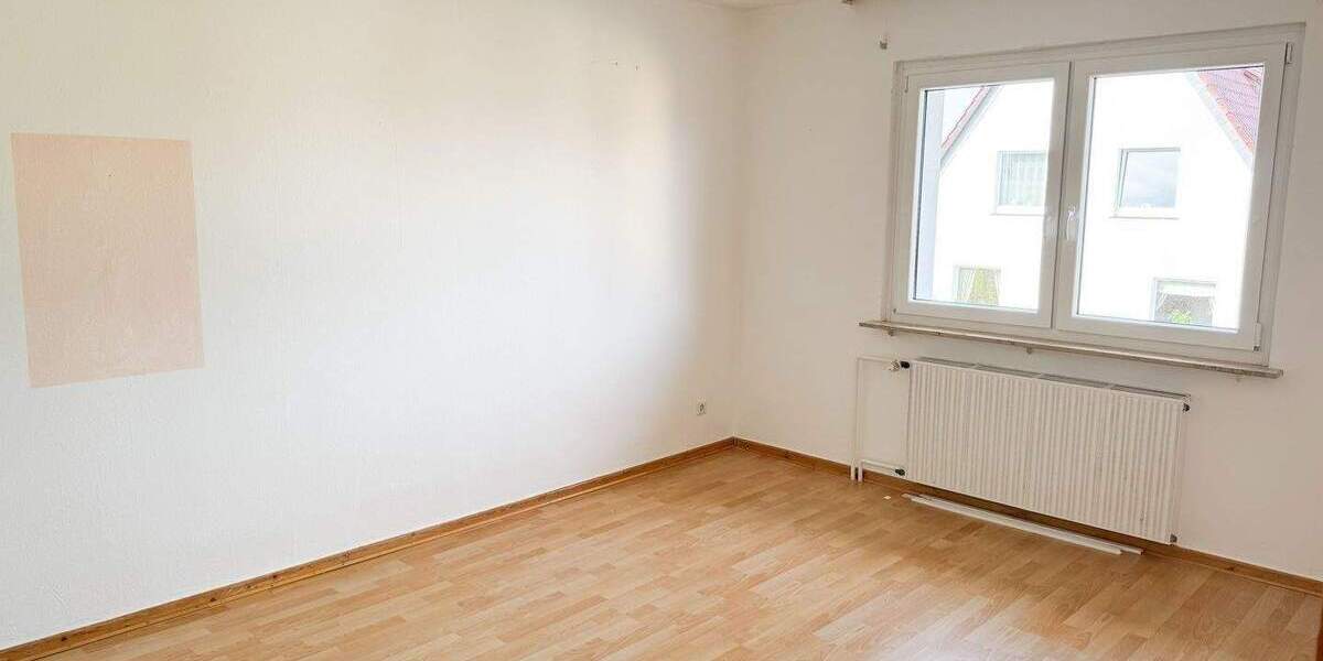 Mehrfamilienhaus, Wohnhaus Kaufungen Oberkaufungen - 7 Zimmer, 169 m&sup2;, 380.000&euro; | Angebot:26204042