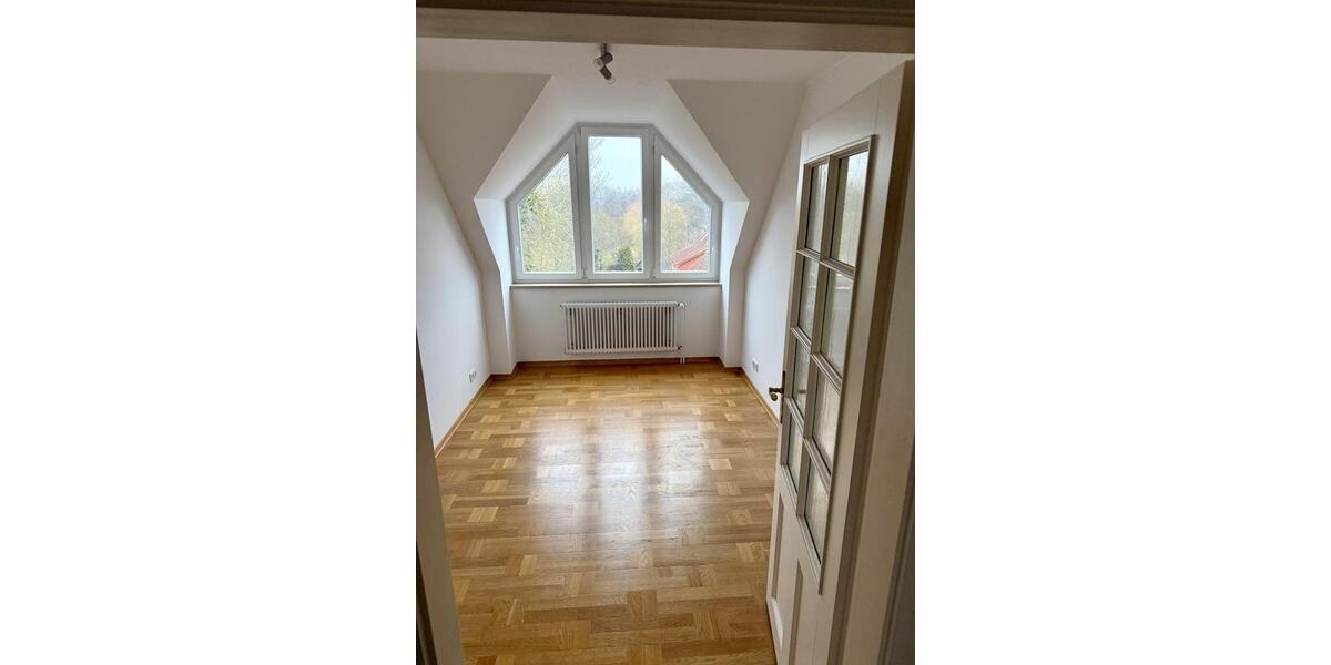 Dachgeschoßwohnung Oldenburg in Holstein - 3 Zimmer, 94 m&sup2;, 1.150&euro; | Angebot:25355236