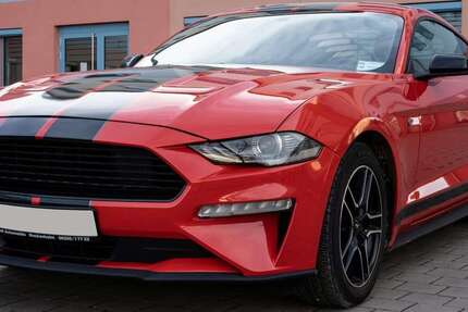 Ford Mustang 44.250 km 28.900 € Feucht 90537