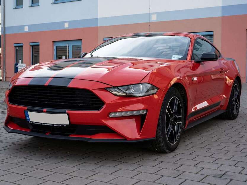 Ford Mustang 44.250 km 28.900 € Feucht 90537