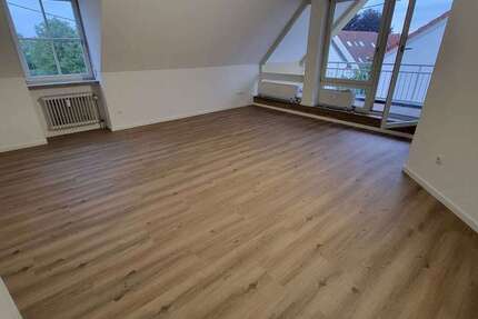 Wohnung Bobingen - 3 Zimmer, 90 m&sup2;, 1.040&euro; | Angebot:26658937