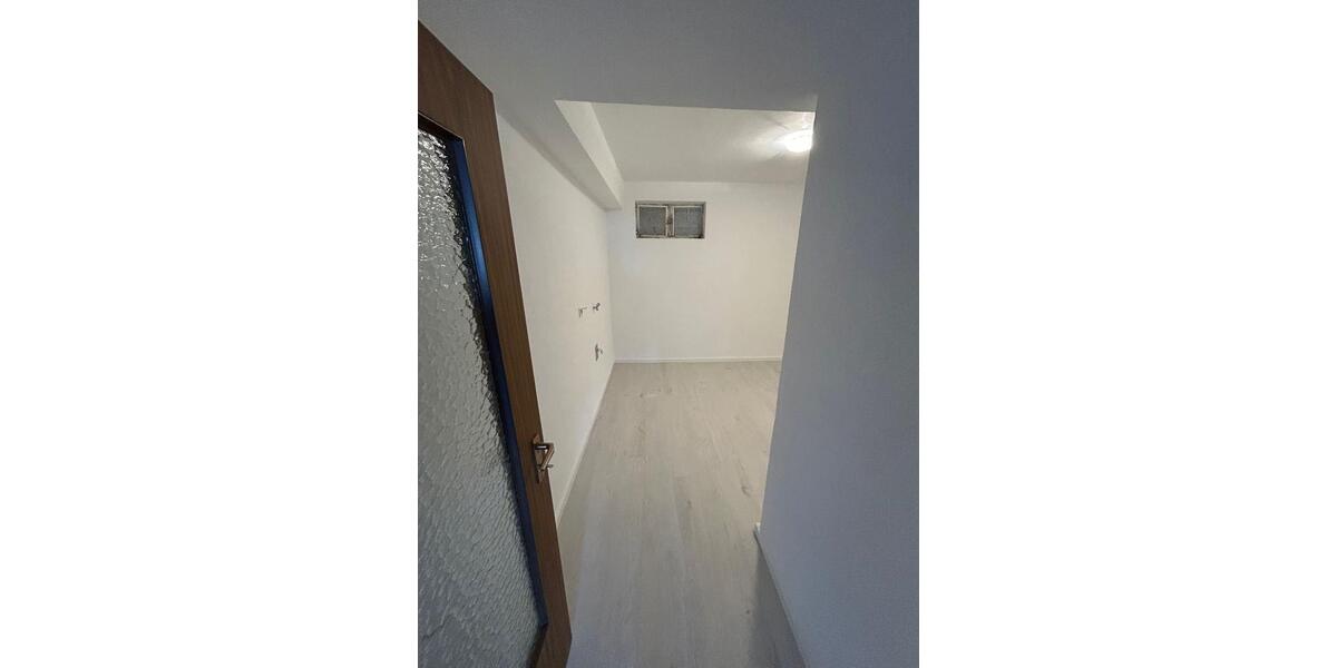 Erdgeschoßwohnung Dillenburg Manderbach - 3 Zimmer, 98 m&sup2;, 700&euro; | Angebot:26279472