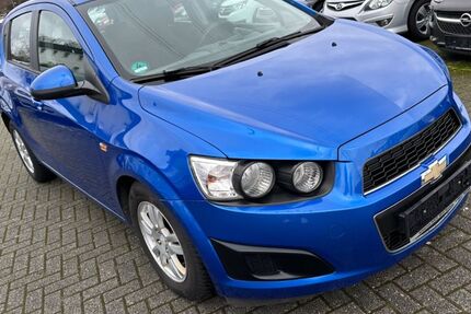Chevrolet Aveo 172.000 km 2.400 &euro; Aachen 52070