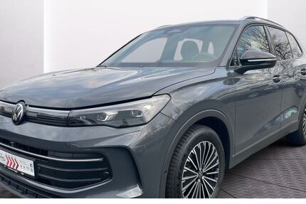 VW Tiguan 25.340 km 38.579 &euro; Artern 06556