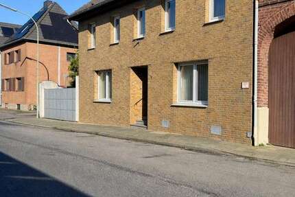 Haus Erkelenz - 6 Zimmer, 145 m&sup2;, 295.000&euro; | Angebot:26689898