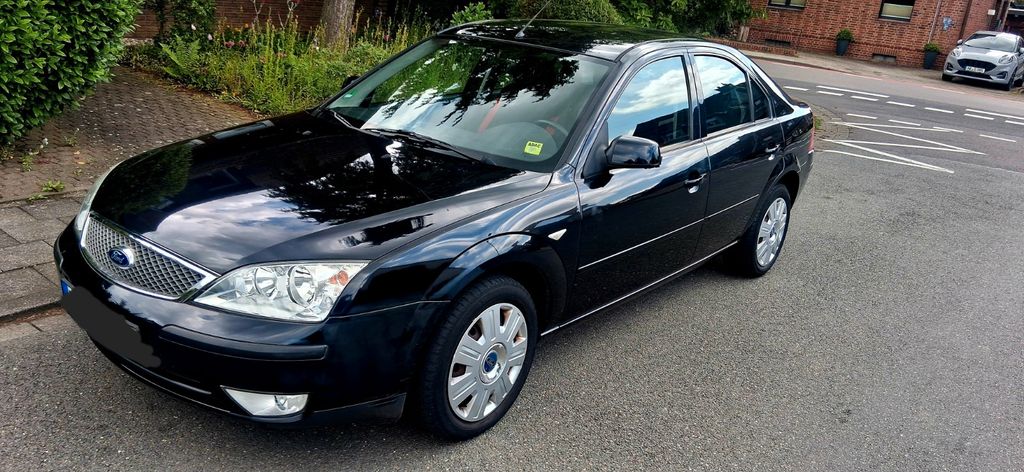 Ford Mondeo 70.150 km 3.450 &euro; Meerbusch 40668