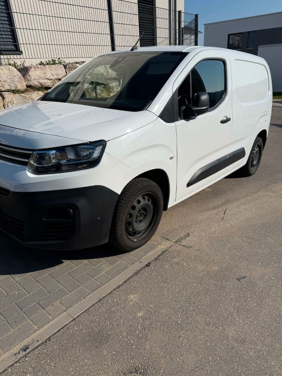 Citroen Berlingo 141.000 km 12.500 € Neckargemünd 69151