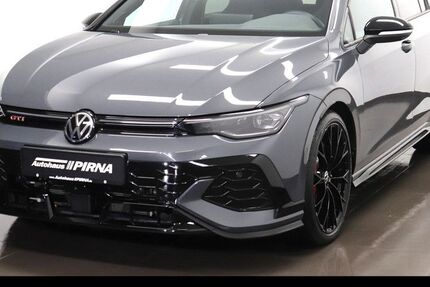 VW Golf 28.700 km 42.900 &euro; Pirna 01796