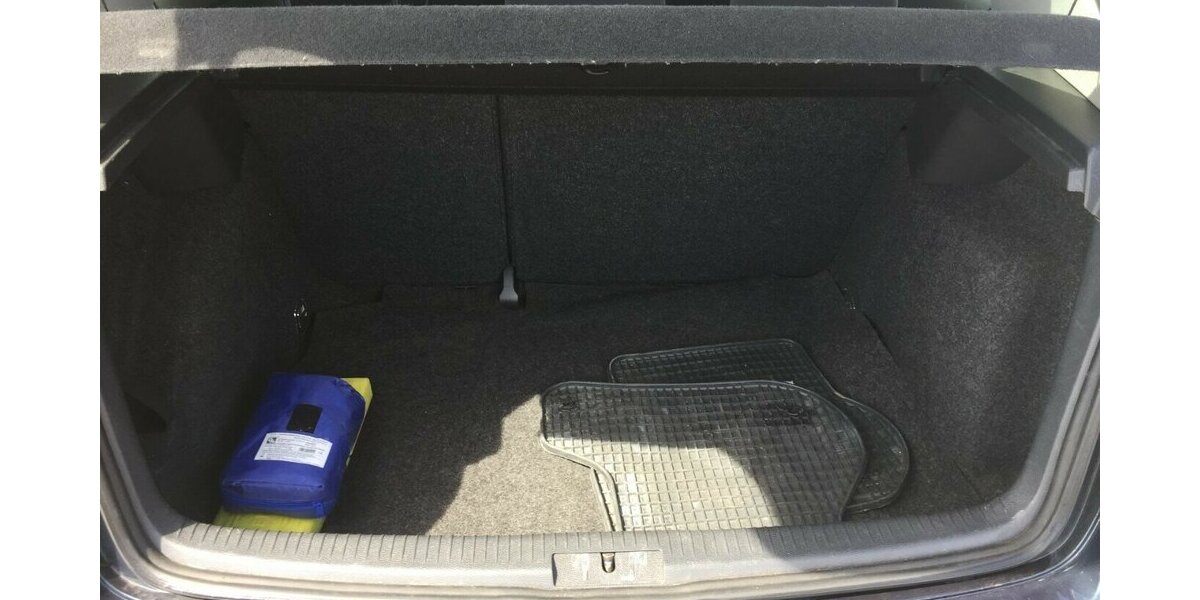 VW Golf Edition;Klima,Alu,el.Fh.! 270.000 km 1.999 &euro; Himmelkron 95502