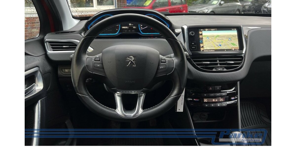 Peugeot 2008 Allure*Navi*PDC*SHZ*Ambiete*1-Hand*Tel. 98.291 km 7.480 &euro; Berlin 13187