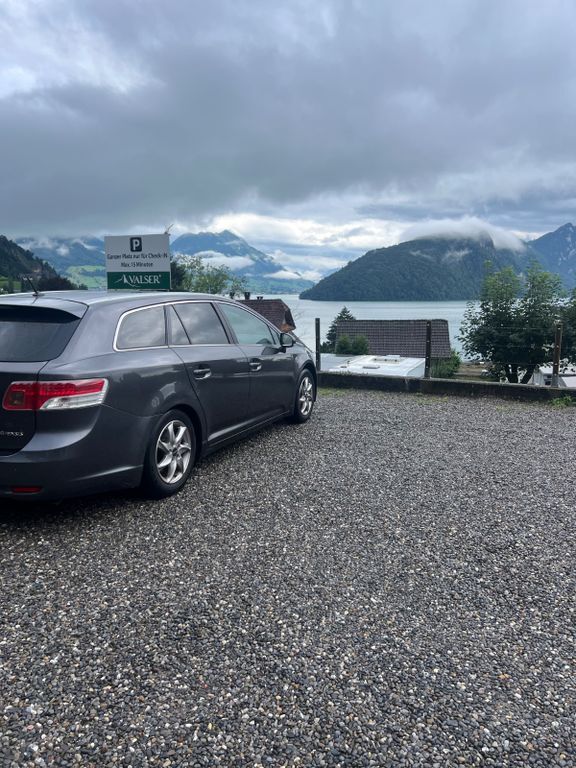Avensis