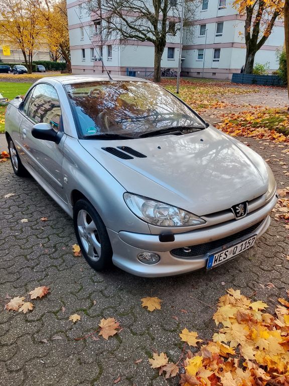 Peugeot 206 180.000 km 900 € Moers 47441
