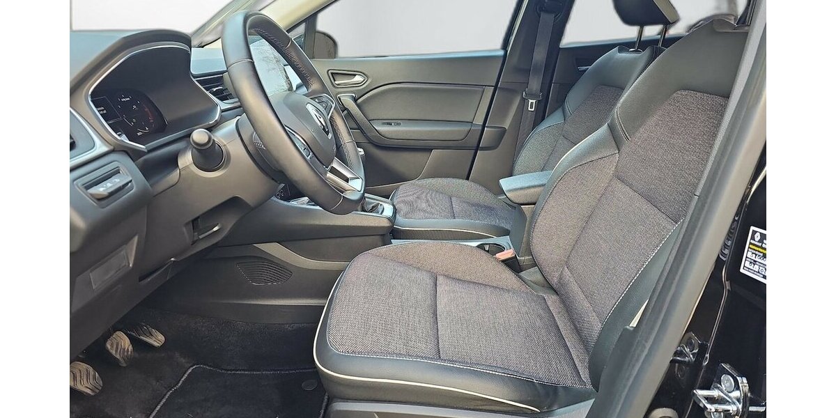 Renault Captur Techno Fast Track Insp. NEU, Kamera 28.353 km 19.945 &euro; Schwalbach/Taunus 65824