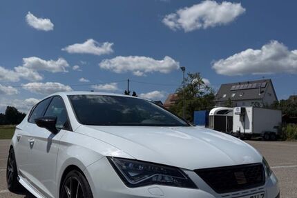 Seat Leon 59.045 km 23.800 &euro; Oberndorf 78727