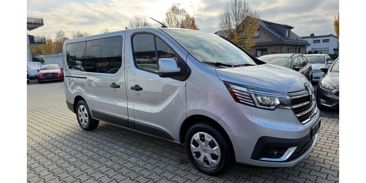 Renault Trafic 117.902 km 23.990 &euro; Fuldabrück-Bergshausen 34277
