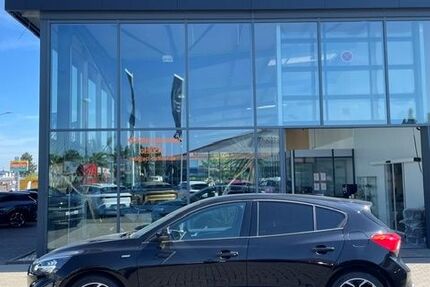Ford Focus 49.890 km 16.490 &euro; Leipzig 04179