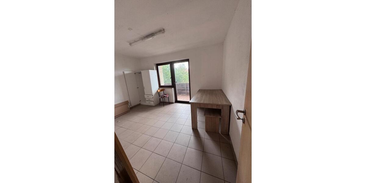 Mehrfamilienhaus, Wohnhaus Bad Neualbenreuth - 14 Zimmer, 254 m&sup2;, 220.000&euro; | Angebot:27147837