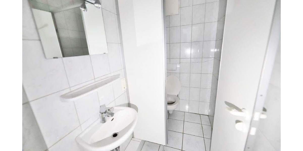 Gewerbeobjekt Lage - 8 Zimmer, 379.900&euro; | Angebot:24824017