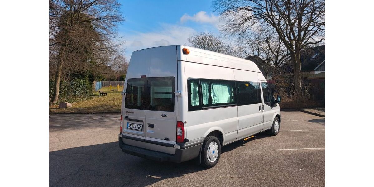 Ford Transit 215.131 km 9.399 &euro; Wahlstedt 23812