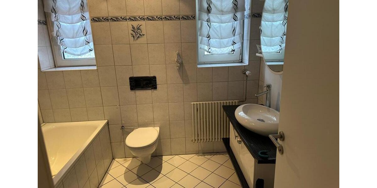 Einfamilienhaus Mannheim Käfertal - 5 Zimmer, 160 m&sup2;, 2.000&euro; | Angebot:26653114