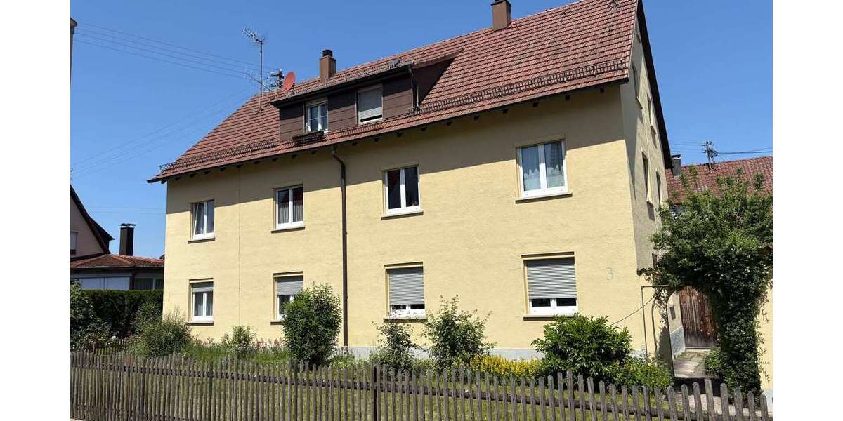 Einfamilienhaus Winnenden - 18 Zimmer, 320 m&sup2;, 650.000&euro; | Angebot:26778254