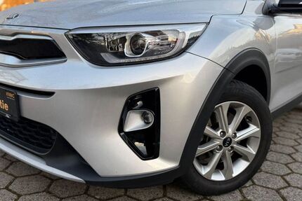 Kia Stonic 68.000 km 11.491 &euro; Würzburg 97074