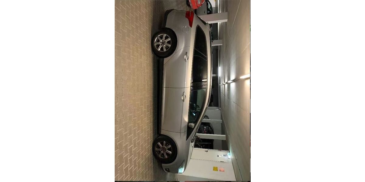 Ford Focus 97.000 km 8.900 &euro; München 81827