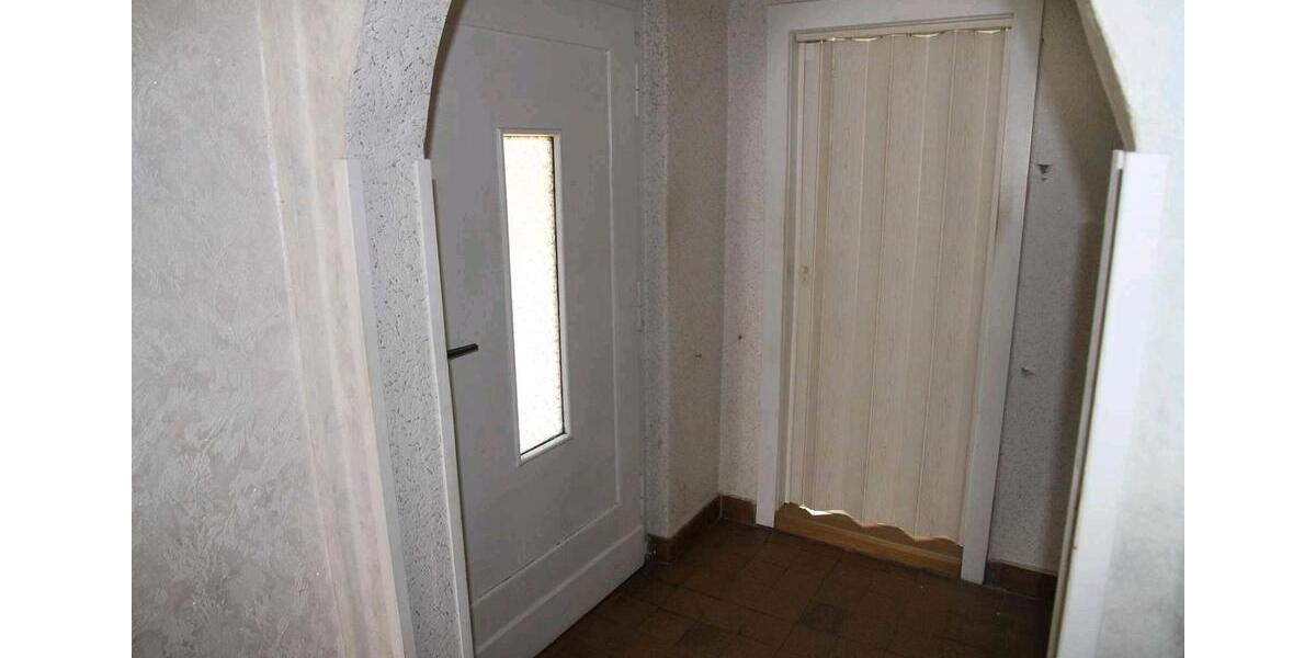 Doppelhaushälfte Tangerhütte - 3 Zimmer, 87 m&sup2;, 65.000&euro; | Angebot:27132363