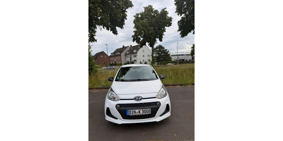 Hyundai i10 84.000 km 7.100 &euro; Dinslaken 46539