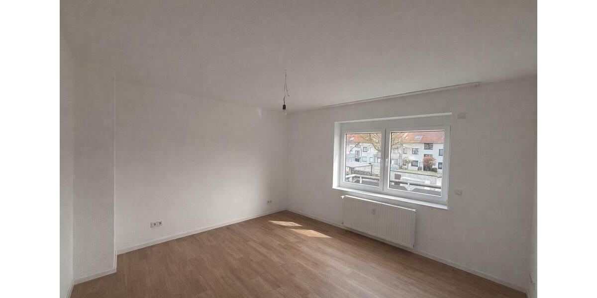 Etagenwohnung Delmenhorst Düsternort - 4 Zimmer, 90 m&sup2;, 970&euro; | Angebot:26409813