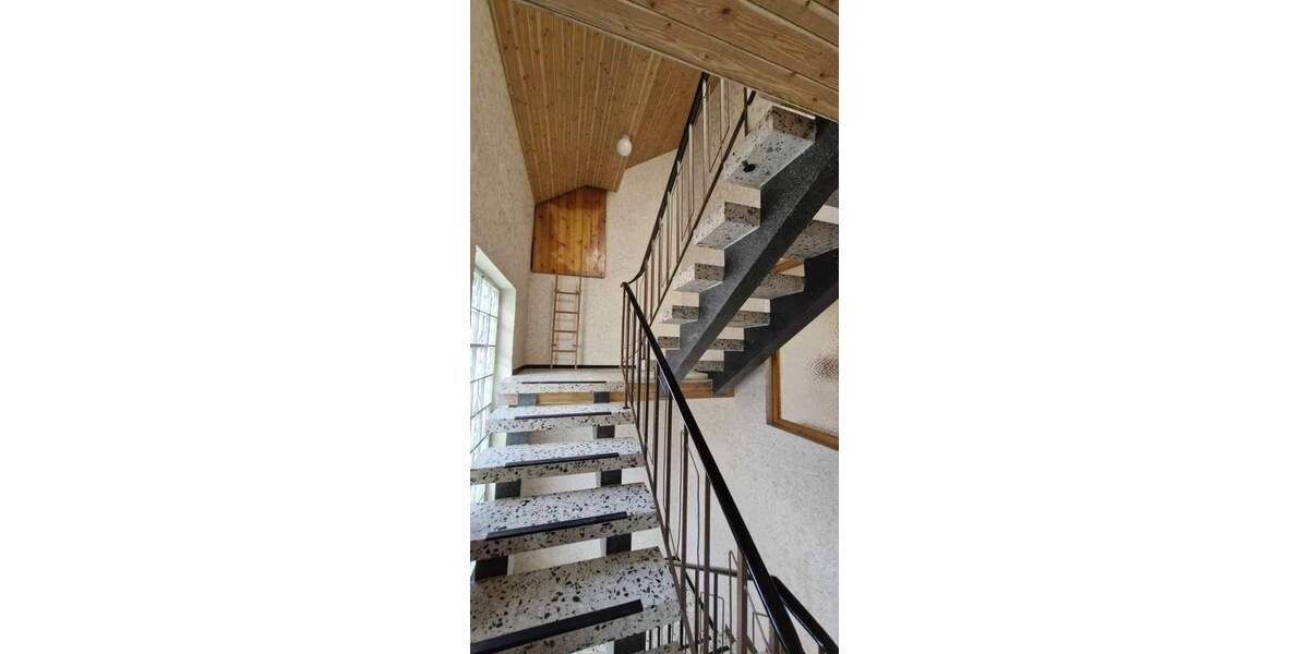 Einfamilienhaus Nagold-Hochdorf Hochdorf - 8 Zimmer, 191 m&sup2;, 362.000&euro; | Angebot:25745176