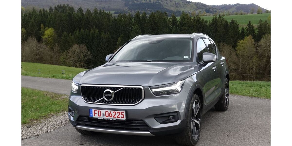 Volvo XC40 124.800 km 21.590 &euro; Fulda 36043