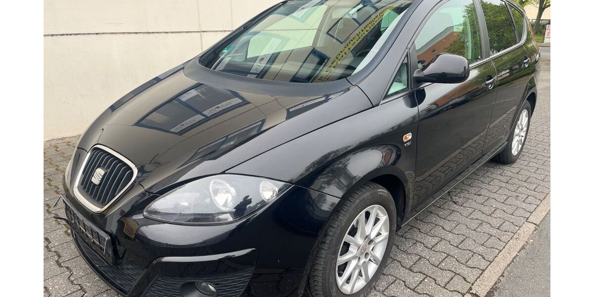 Seat Altea 121.476 km 3.890 &euro; Offenbach 63069