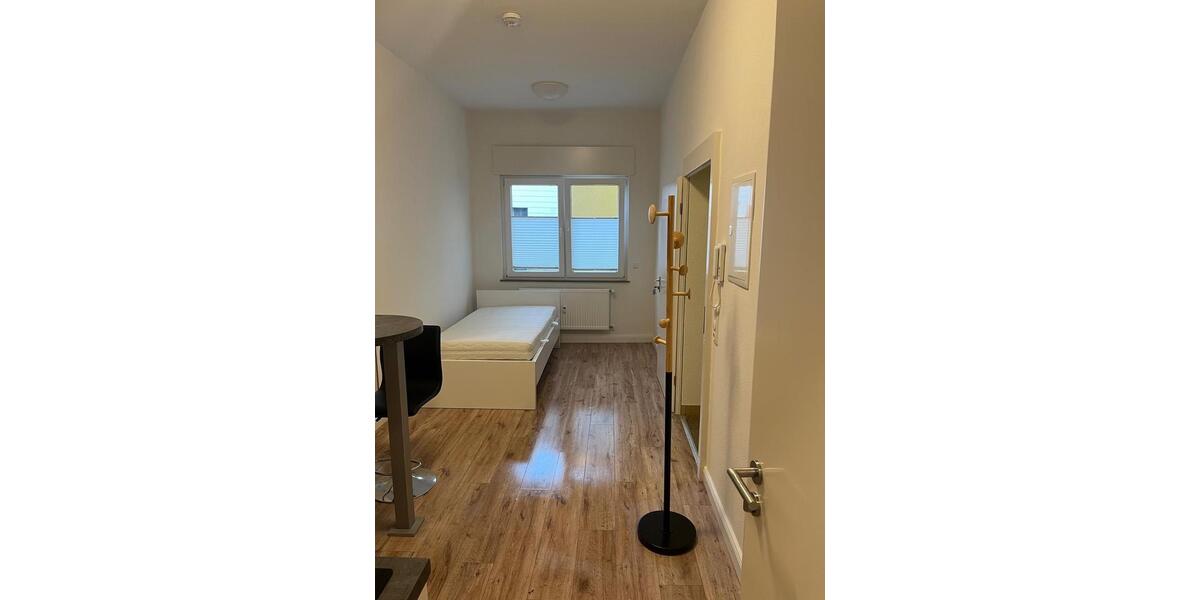 Frisch renoviertes, Apartment in Neuhof 5 Min zum Bahnhof 1 zimmer