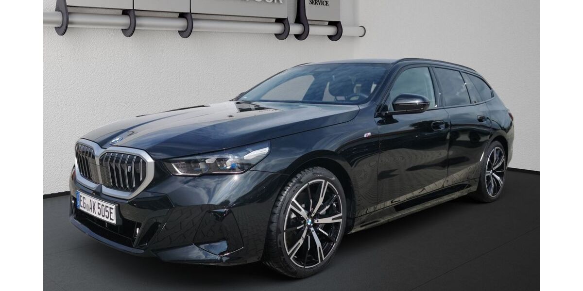 BMW i5 17.500 km 69.880 &euro; Eggenfelden 84307