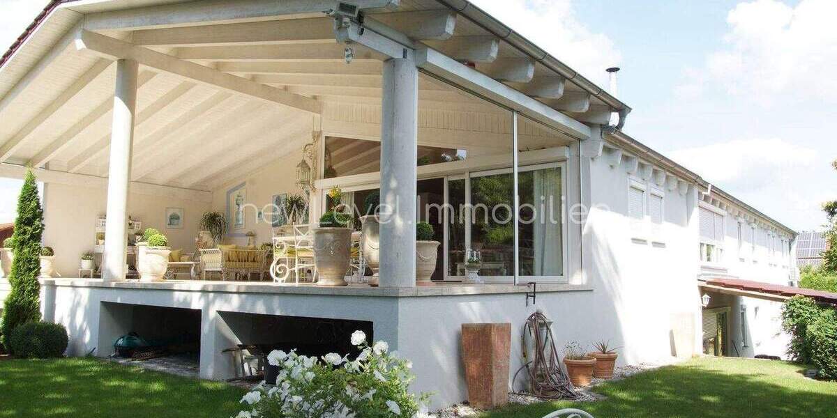 Mehrfamilienhaus, Wohnhaus Maxhütte-Haidhof Maxhütte - 9 Zimmer, 230 m&sup2;, 1.129.000&euro; | Angebot:25734294