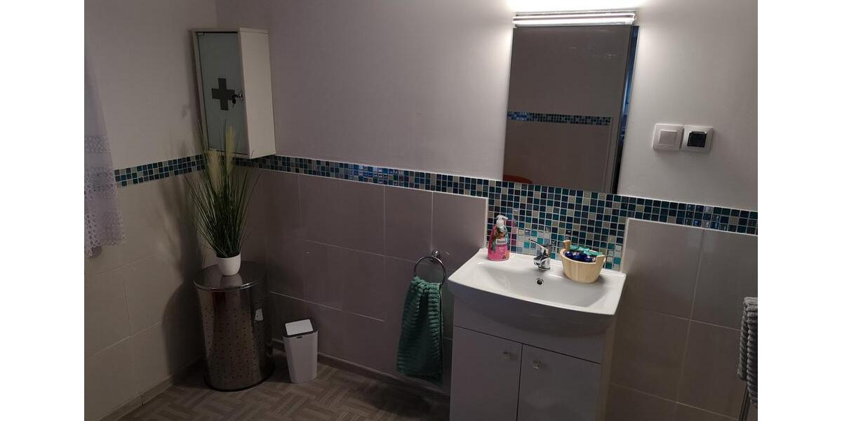 Mehrfamilienhaus, Wohnhaus Winterberg - 5 Zimmer, 150 m&sup2;, 880&euro; | Angebot:26113189