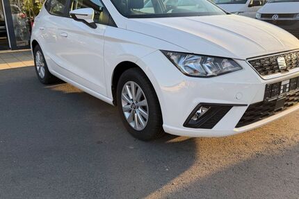 Seat Ibiza 57.867 km 8.990 &euro; Windischeschenbach 92670