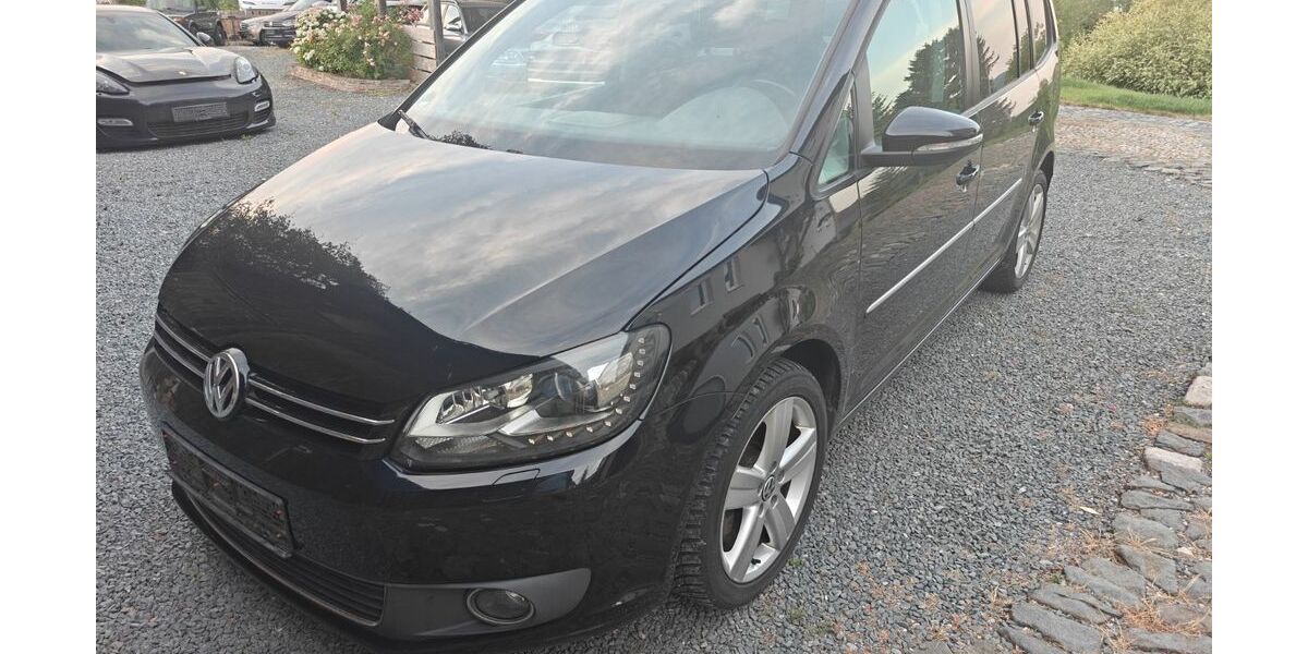 VW Touran 178.000 km 9.800 &euro; Heimburg 38889