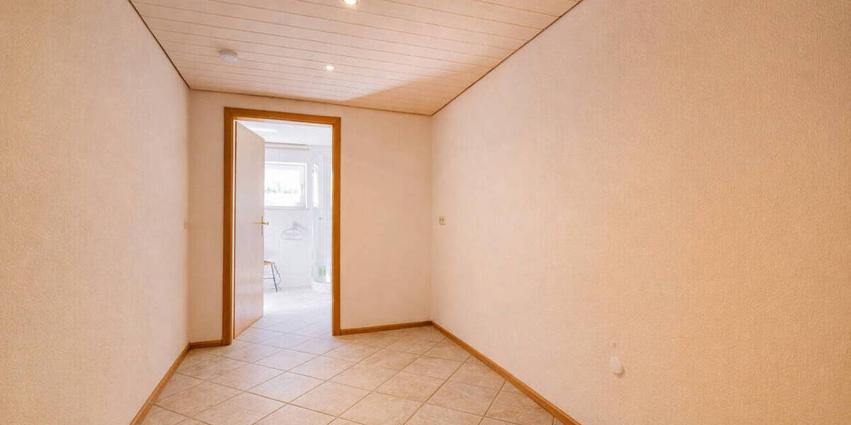 Einfamilienhaus Teningen - 8 Zimmer, 189 m&sup2;, 747.000&euro; | Angebot:26306159