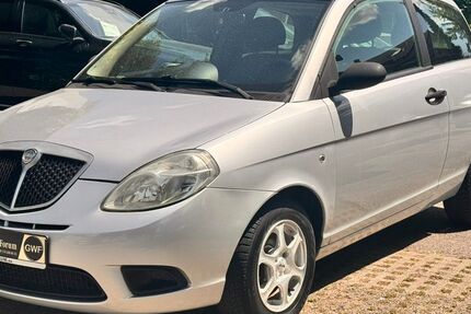 Lancia Ypsilon 51.626 km 2.790 &euro; Stuttgart 70437